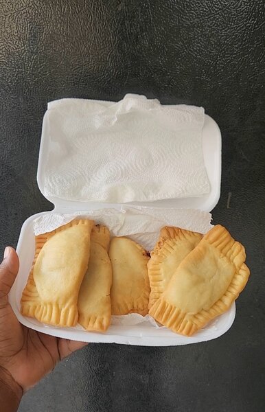 Délicieux chaussons frits