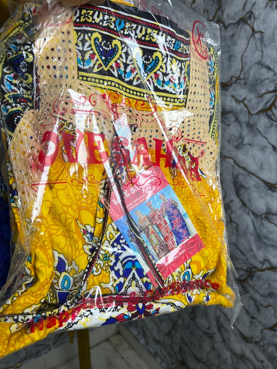 Robe africaine en wax colorée