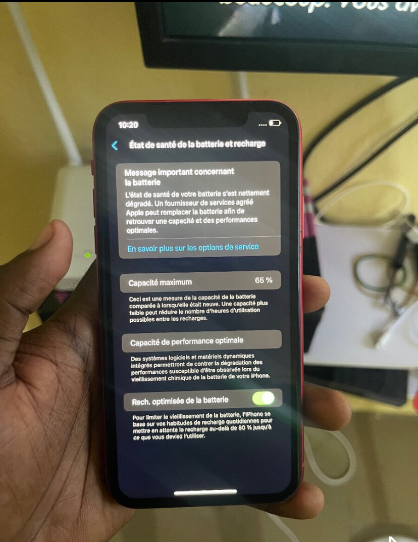 Smartphone Apple rouge