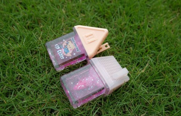 Gloss à lèvres hydratant brillant