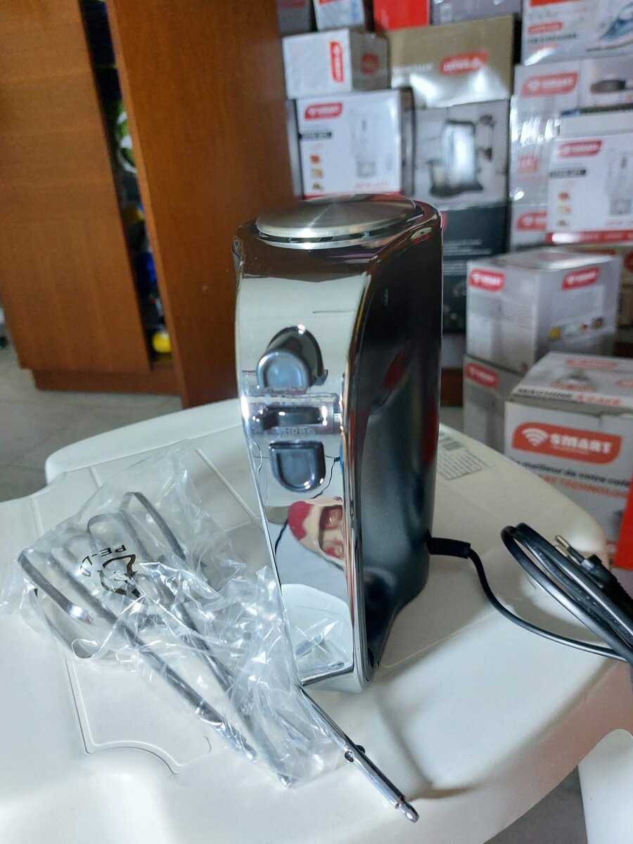 Batteur mélangeur électrique puissant