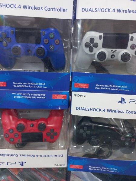 Manettes de PlayStation 4