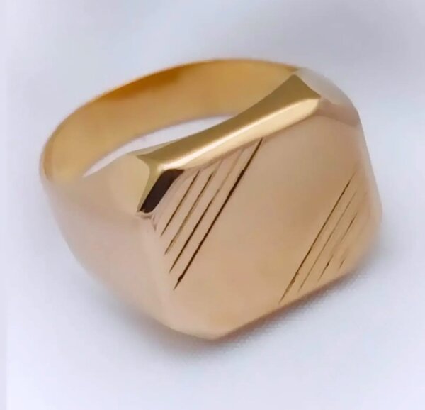 Печатка из красного золота 585