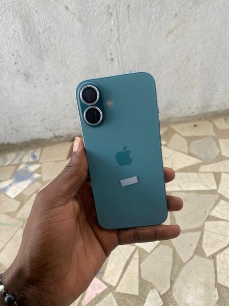 iphone 16 simple 128go