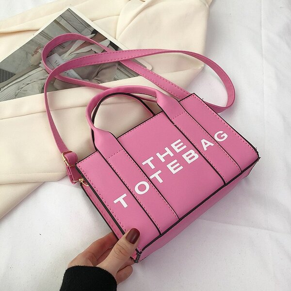Stylish and fashionable women's totebag pink