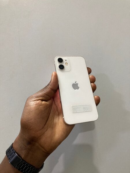 iPhone 12mini 64GB