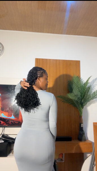 Robe Midi Élégante Femme