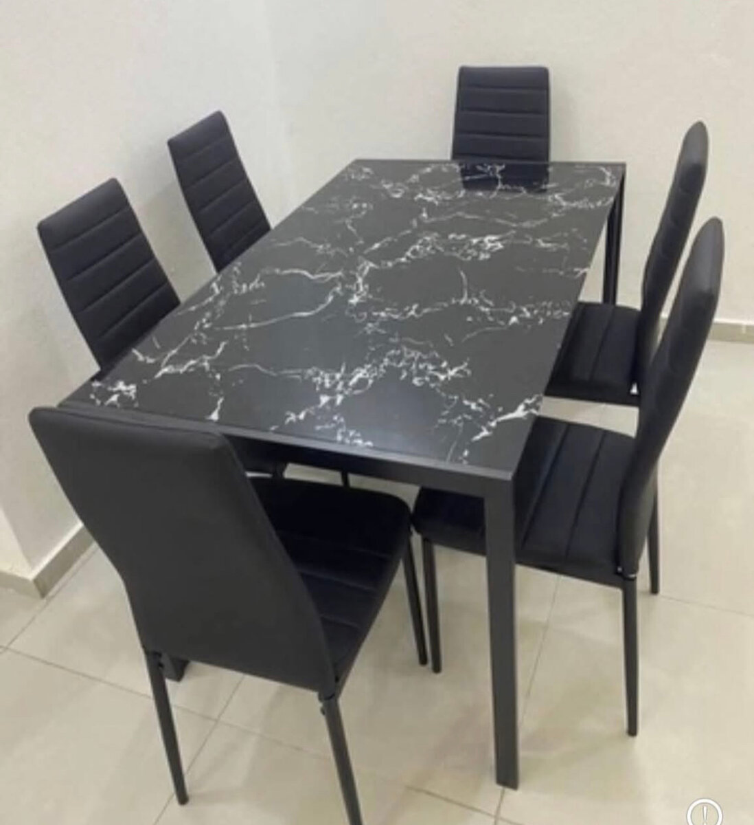 Lit superposé en bois élégant