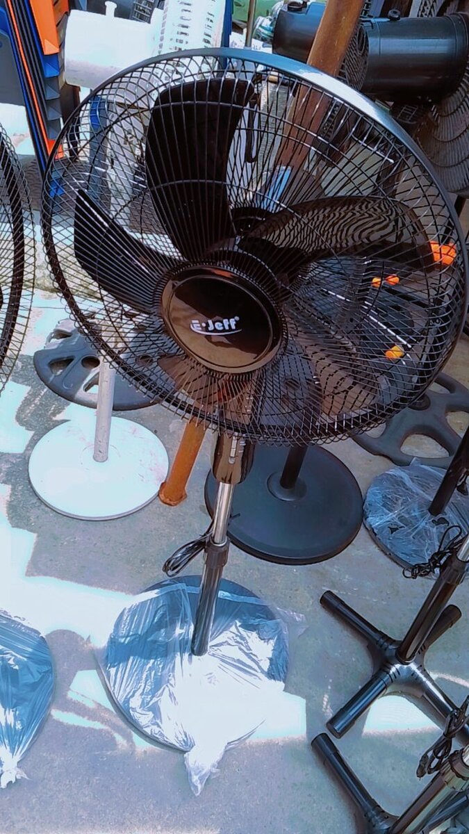 Ventilateur sur pied puissant