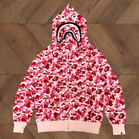 Sweat à capuche camouflage rose