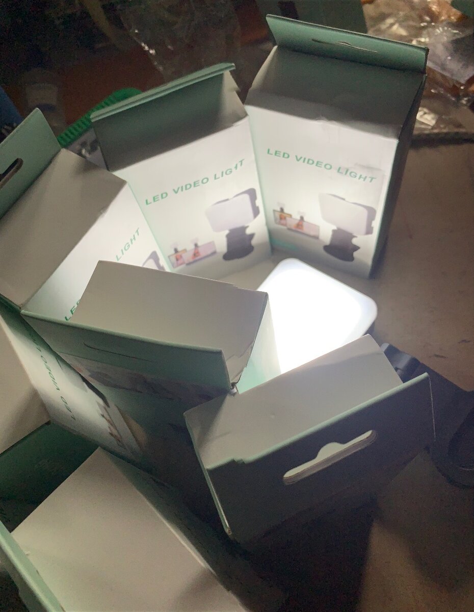 Lampe LED Vidéo Portable