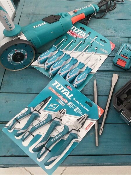 Set outils TOTAL Neuf
