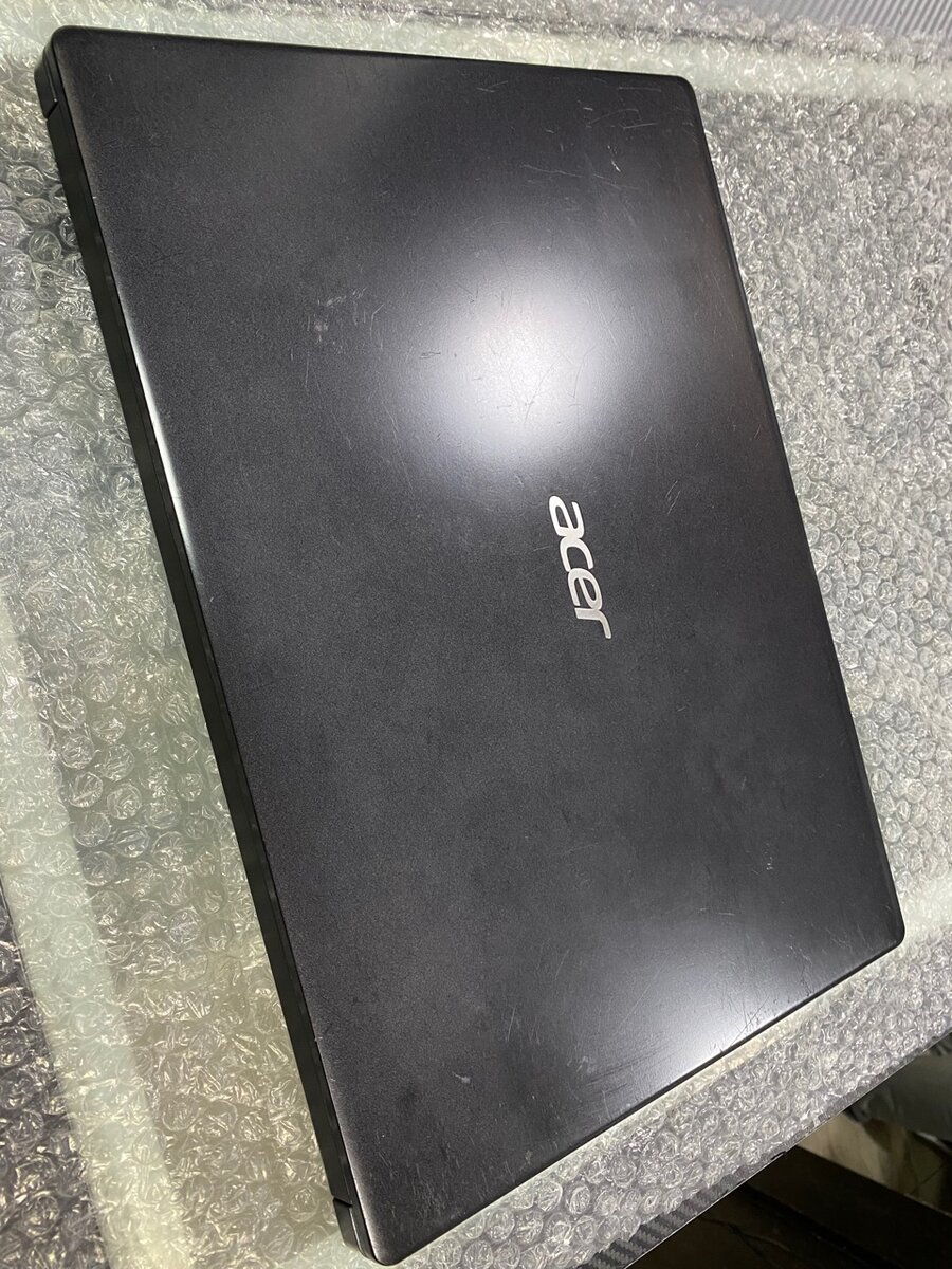 Acer Laptop Core i7 Puissant