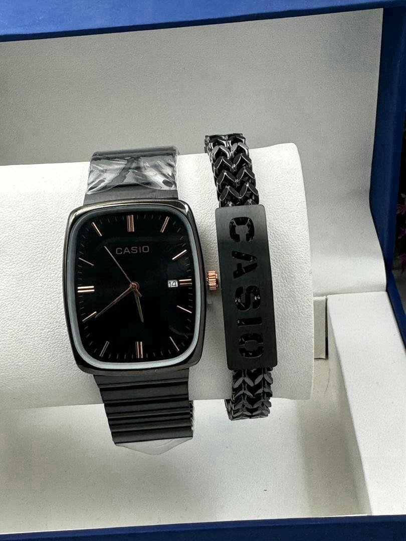 Casio chain watch with bracelets