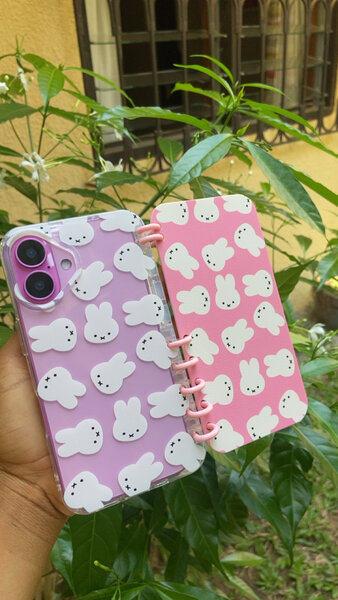 Coque et carnet motif lapin