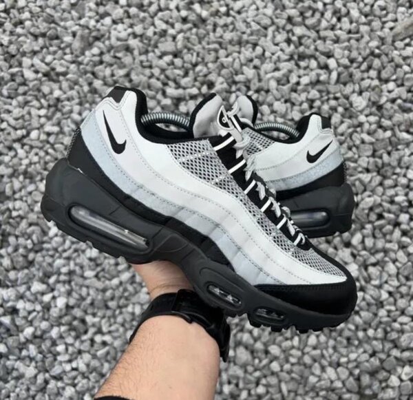 Baskets air max 95