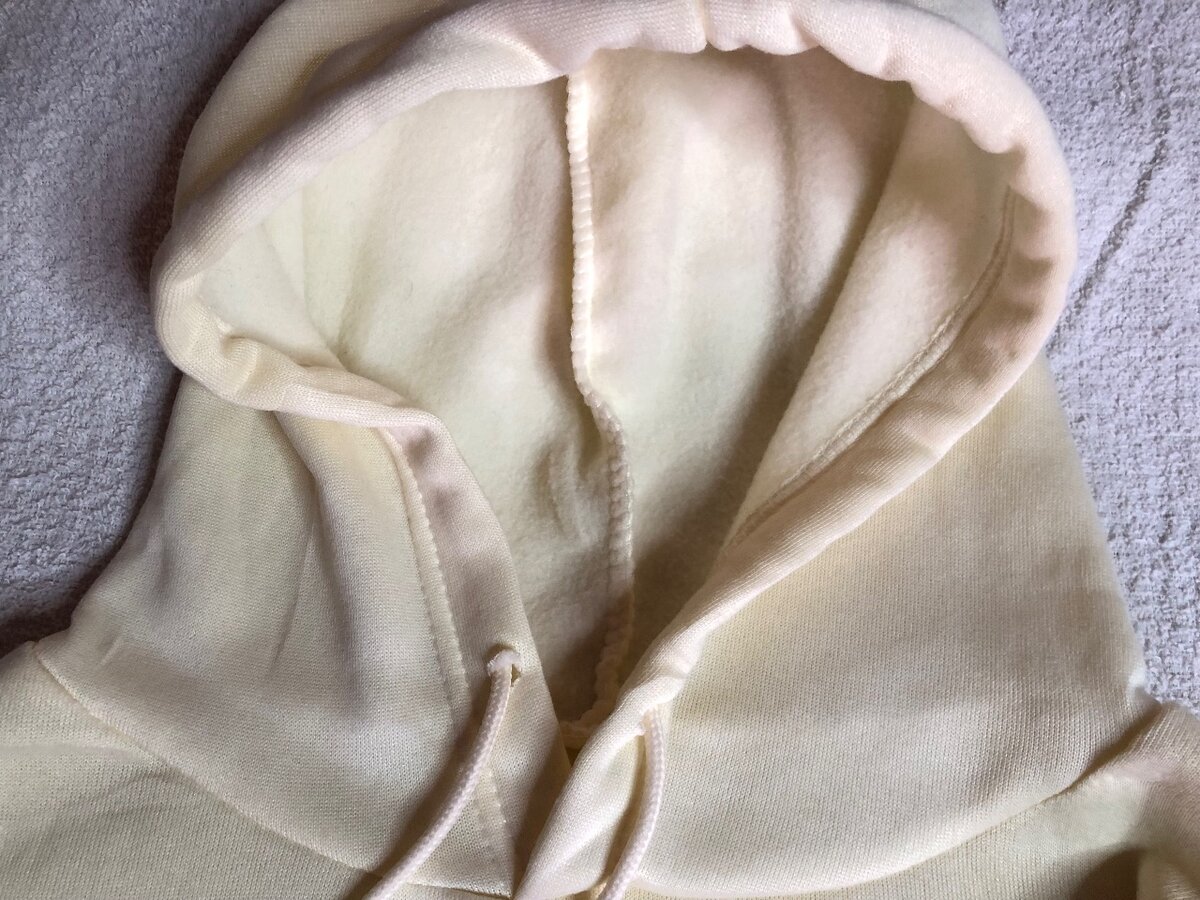 Худи бежевого цвета