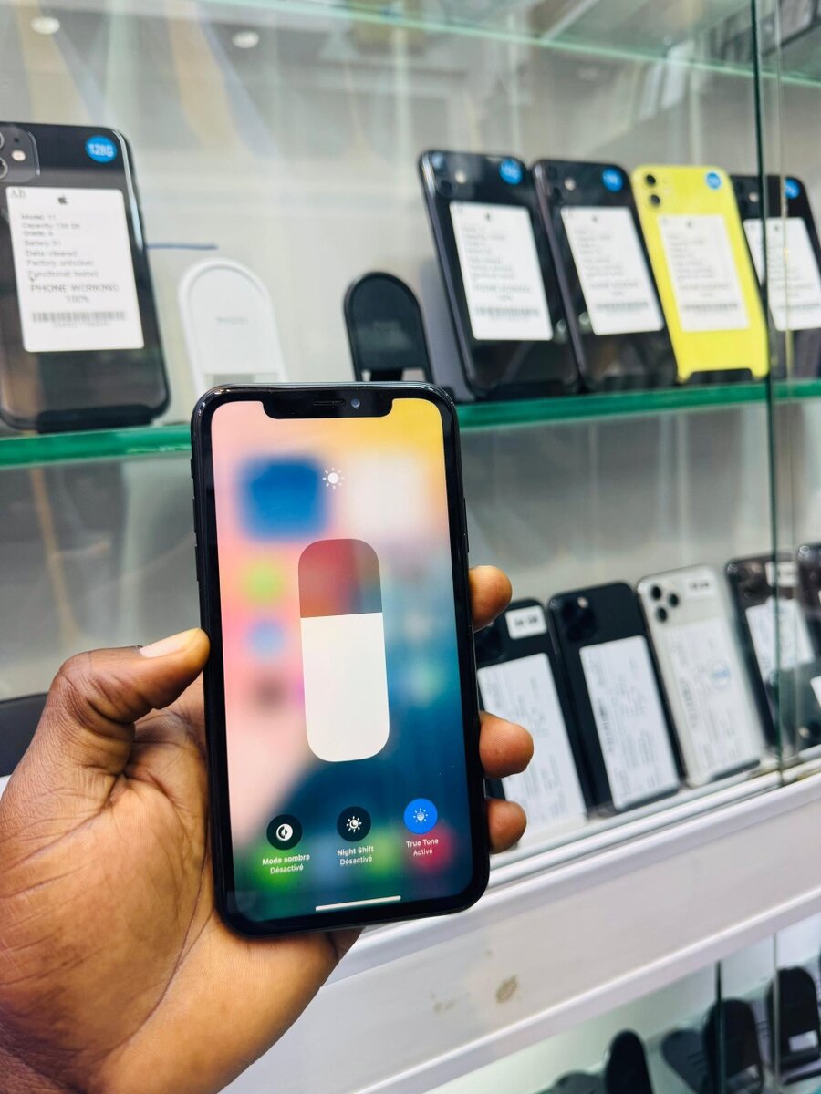 iPhone XR 128 Go Noir