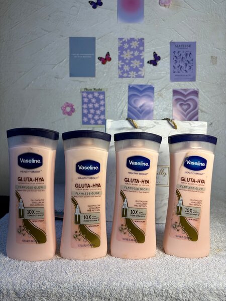 Vaseline Gluta-Hya Lotion