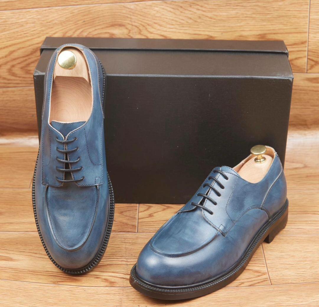 Chaussures habillées en cuir élégantes