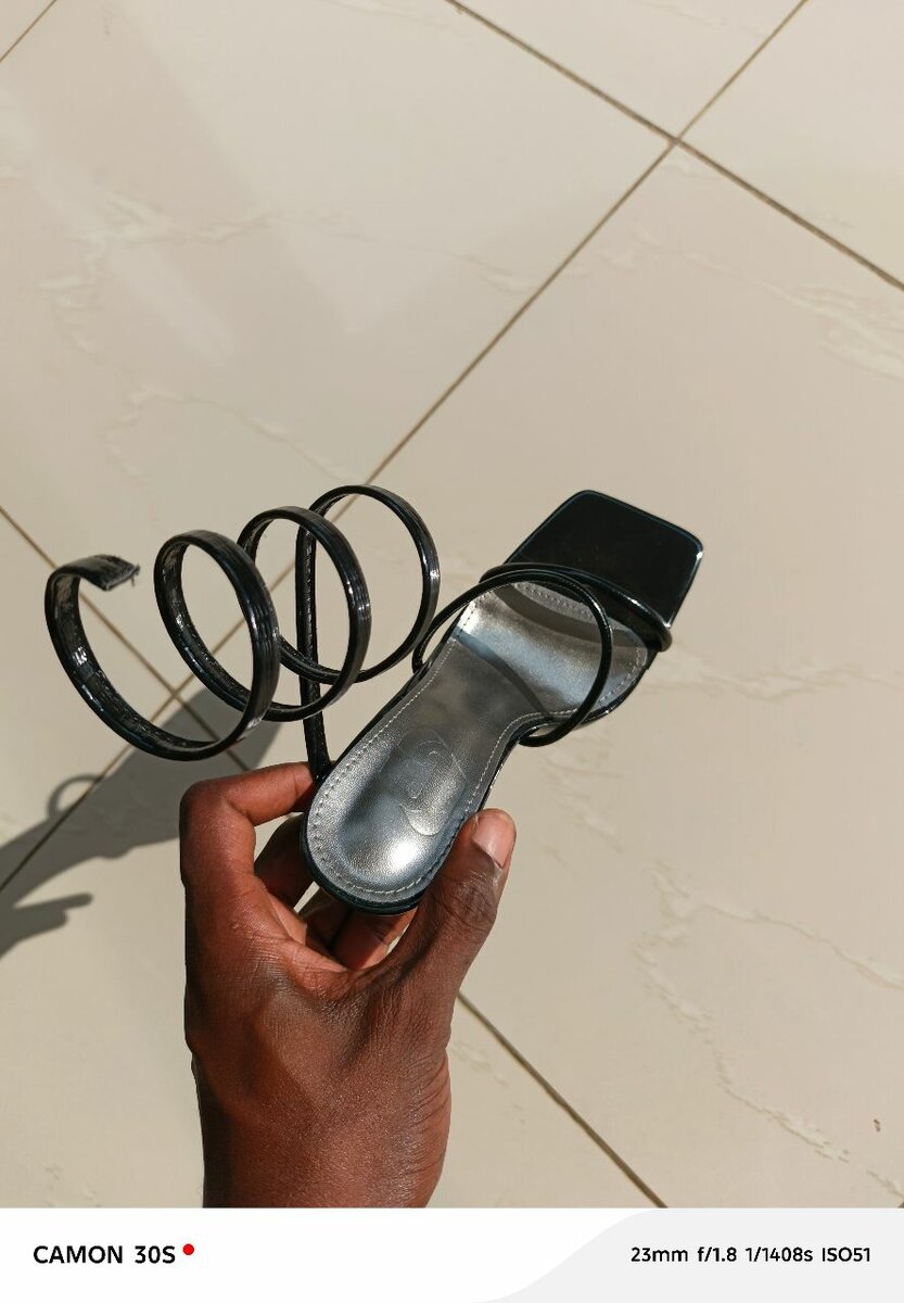 Sandales à talons spirales