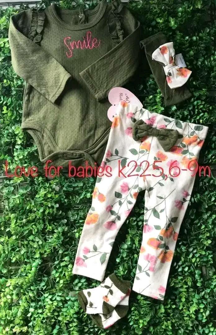 Set bodysuit+pants+socks+headband, 6-9m