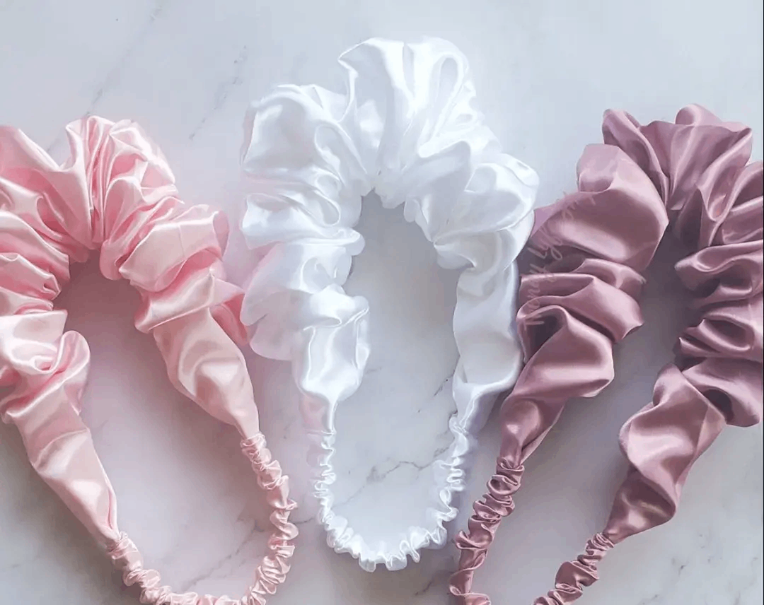 CUSTOMISED BONNETS ,SCRUNCHIES AND HAIR BAND