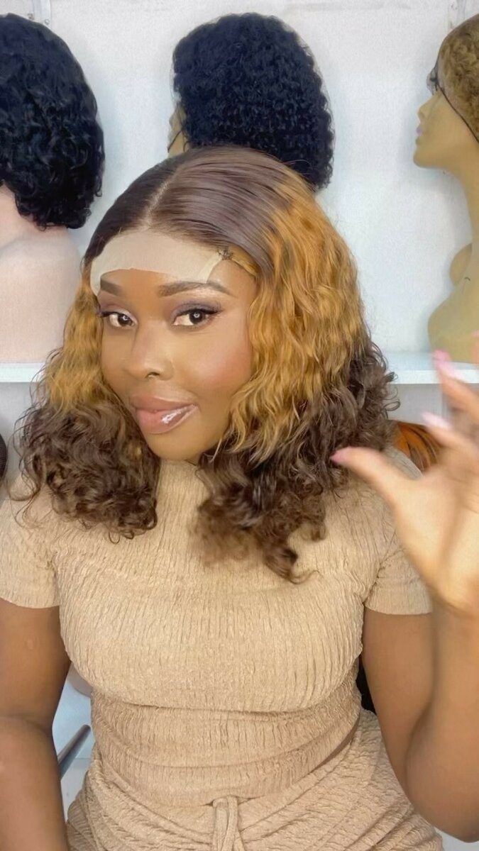 Beautiful and elegant women's wig 2tone