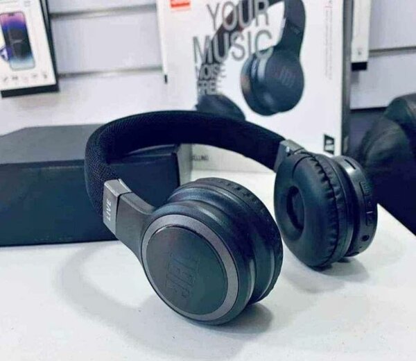 JBL HEADPHONES