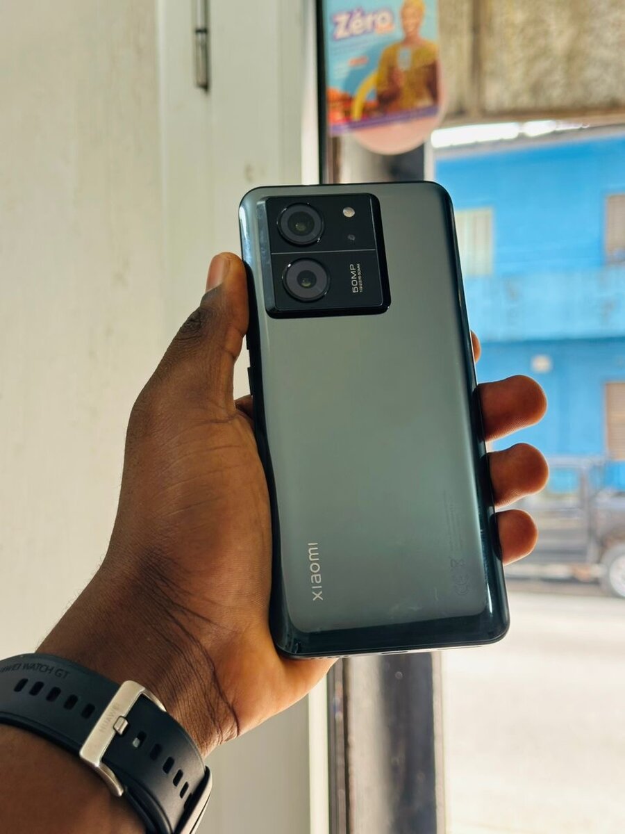 Smartphone Xiaomi HyperOS