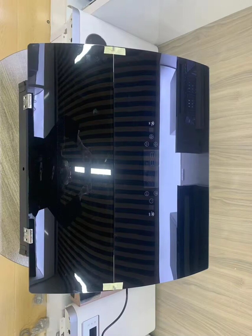 Range hood with hand sensor