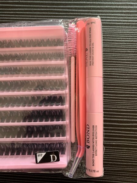 Extensions de cils en bande