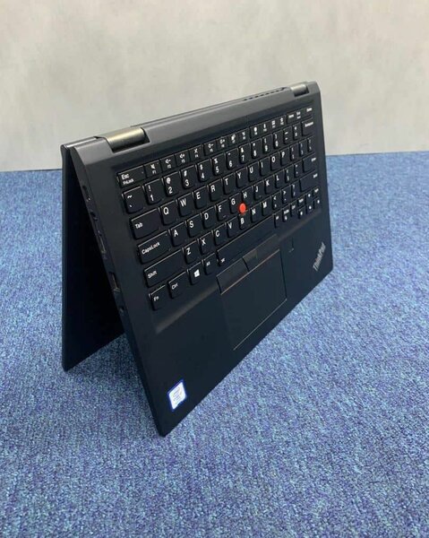 Lenovo Thinkpad X390 Yoga