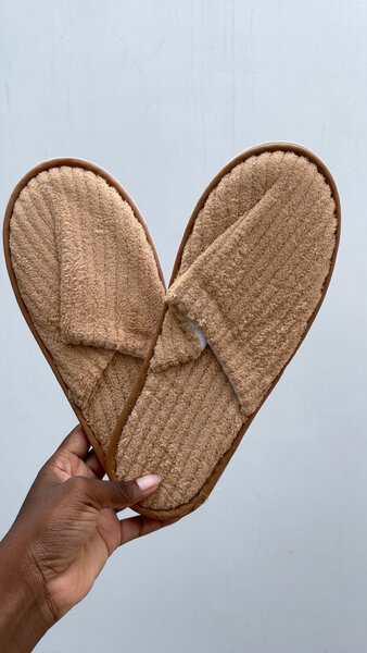 Chaussons confortables en éponge