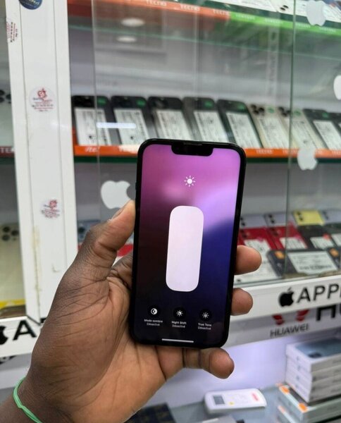 iPhone 13 Noir 256 Go