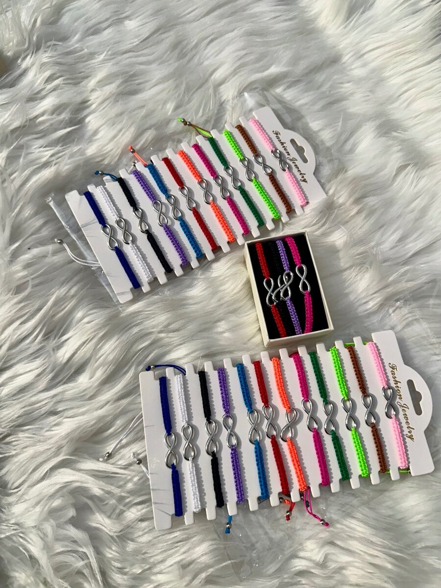 Bracelet à motif infini