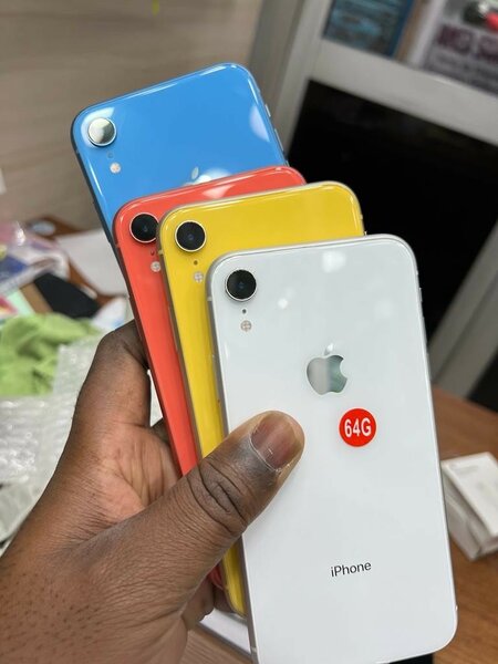 iPhone XR quasi neufs 64gb