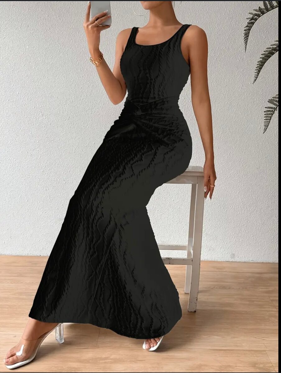 Robe Longue Élégante Noire
