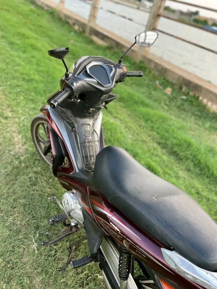 Moto urbaine élégante