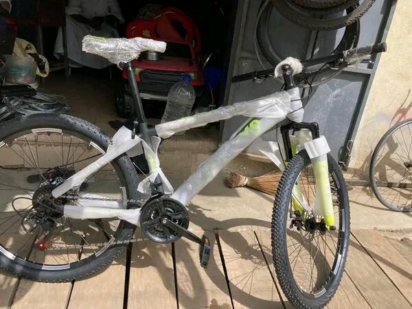 Vélo tout-terrain robuste