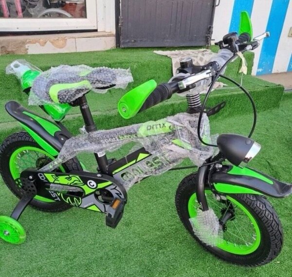 Vélo Enfant Vert avec Roulettes