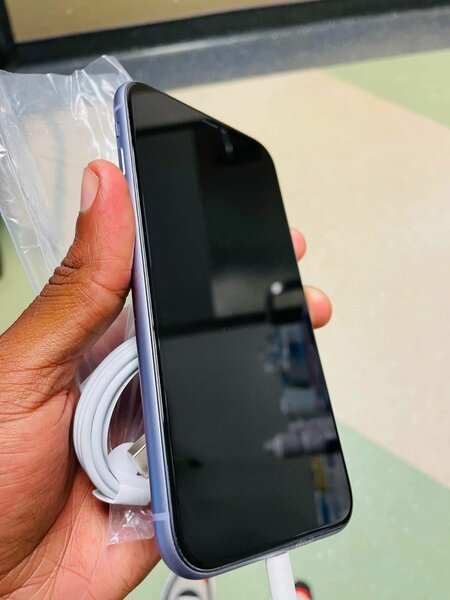 iPhone 11 Violet