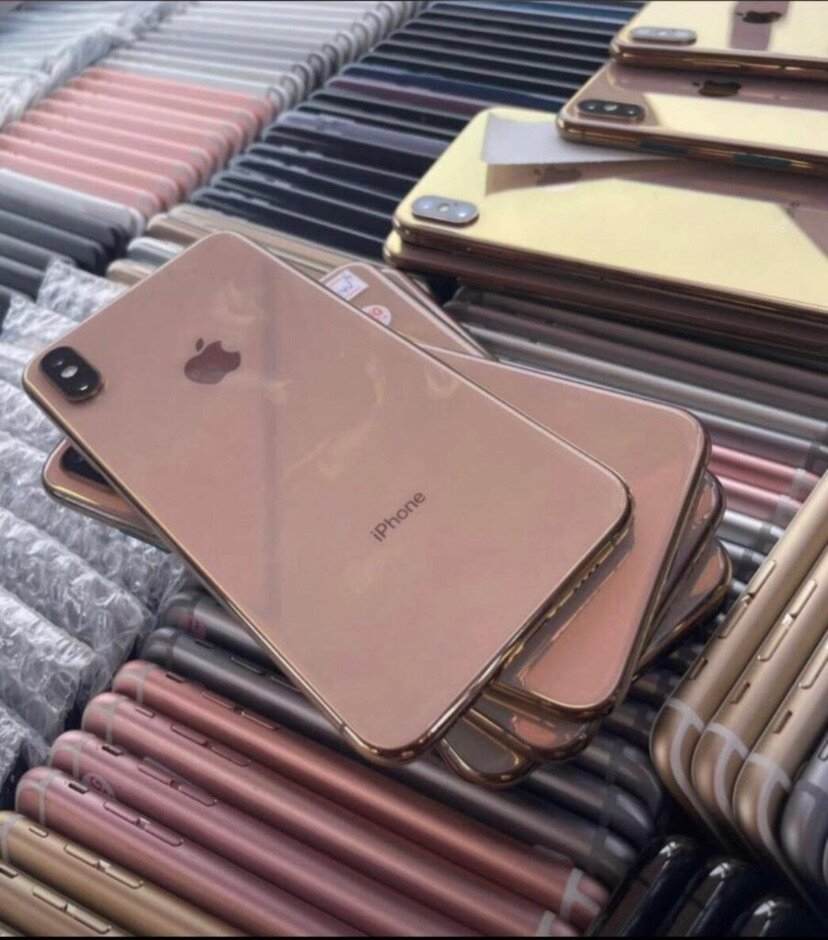 iPhone XS Max, 64gb and 256gb