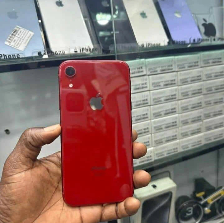 iPhone XR Coloré