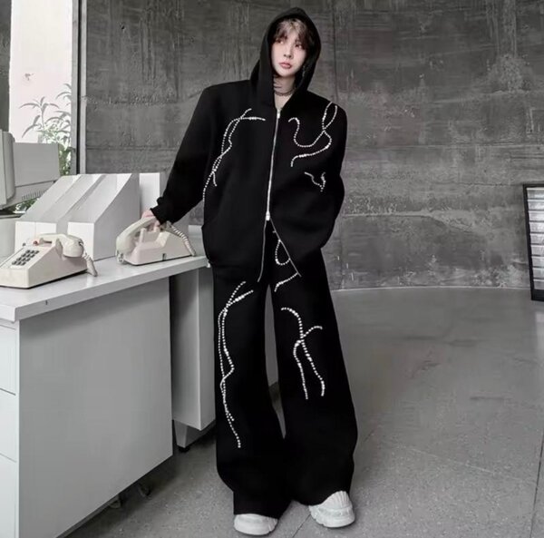 Ensemble de survêtement style urbain