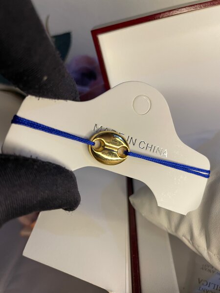 Bracelet élégant en fil bleu