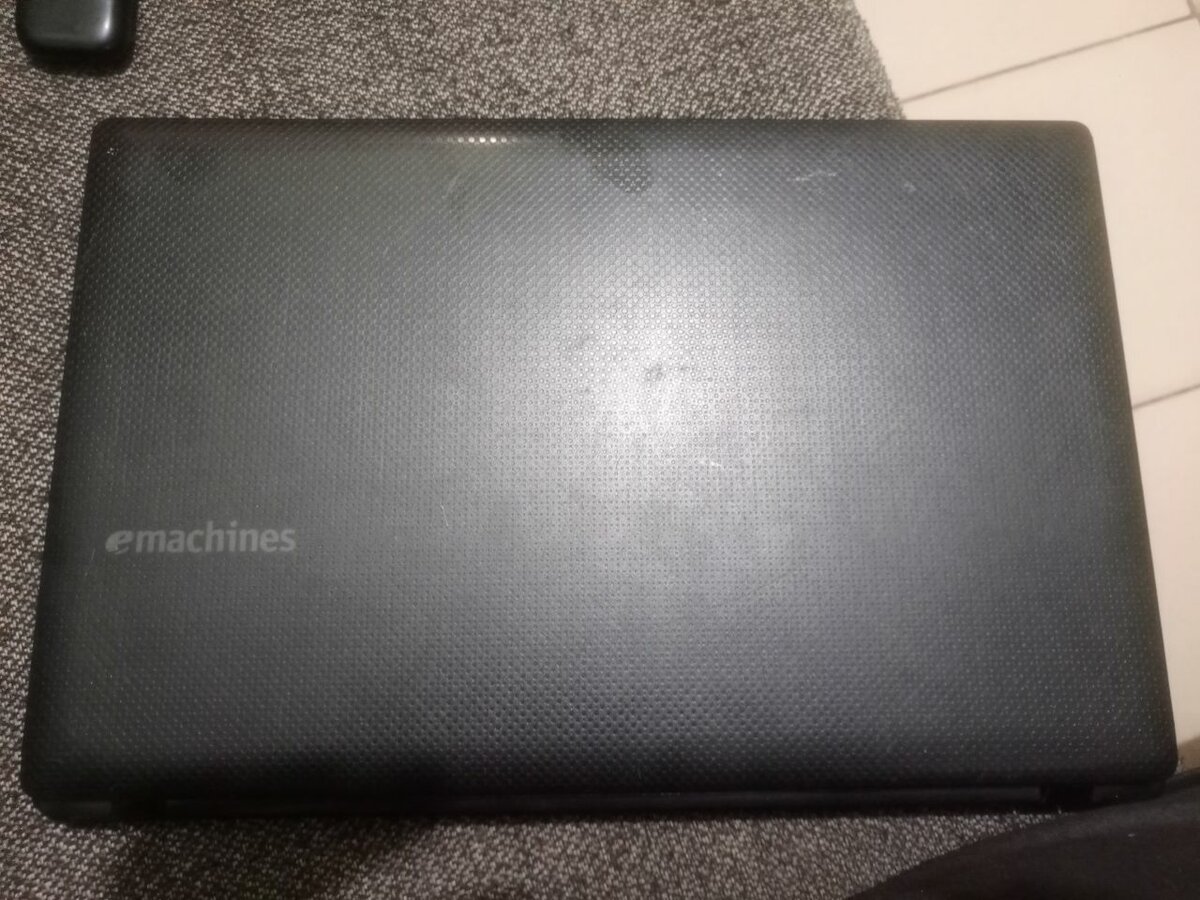 eMachines Portable Laptop 15"