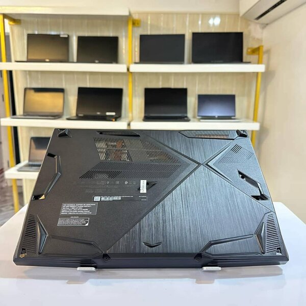 Gamers MSI GF63