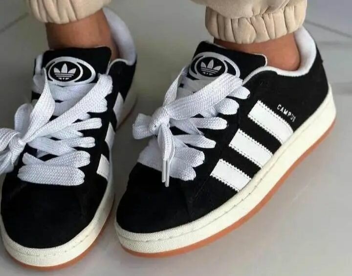 Baskets noires Campus Adidas