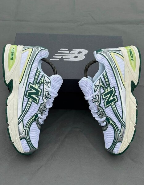 New Balance Sneakers Blancs